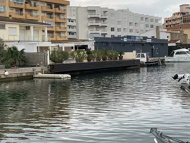 Très Belle Maison de Pecheurs avec amarre privée à Santa Margarita