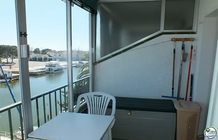 Appartement d'une chambre avec vue sur le canal