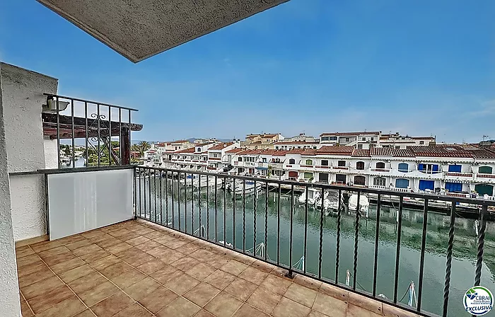 Se vende Apartamento Vista Canal Porto Fino Con Parking