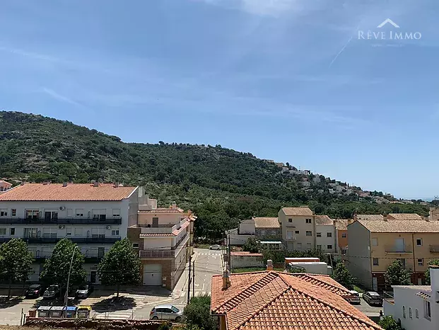 Precioso apartamento con vistas al mar en Mas Oliva de Roses