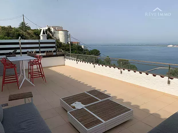 SUPERBE APPARTEMENT AVEC VUE MER EXCEPTIONNELLE AU MIRADOR DE LA BAHIA DE ROSAS