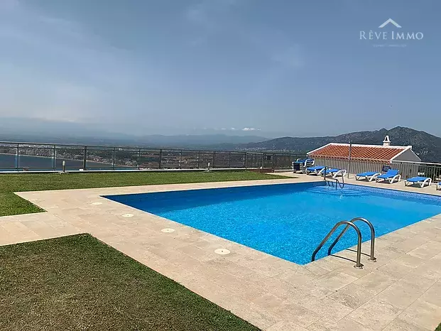 SUPERBE APPARTEMENT AVEC VUE MER EXCEPTIONNELLE AU MIRADOR DE LA BAHIA DE ROSAS