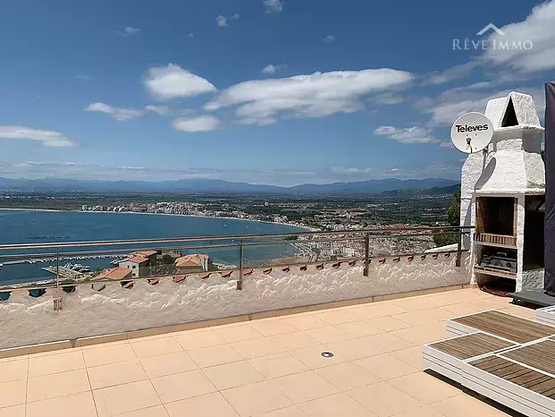 SUPERBE APPARTEMENT AVEC VUE MER EXCEPTIONNELLE AU MIRADOR DE LA BAHIA DE ROSAS