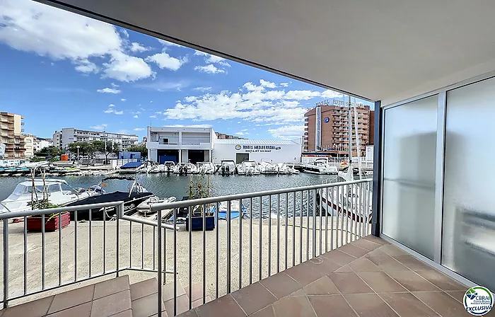 IMPRESIONANTE VISTA AL CANAL - APARTAMENTO DE 3 DORMITORIOS EN ROSAS SANTA MARGARITA