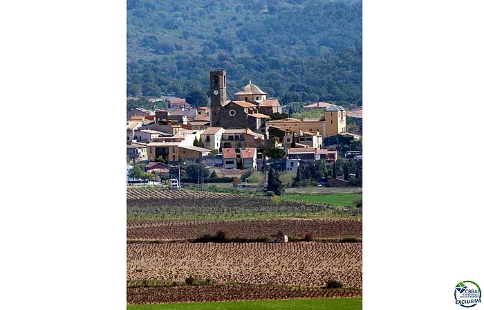 Beau terrain pour construire votre maison idéale. Dernière disponible !