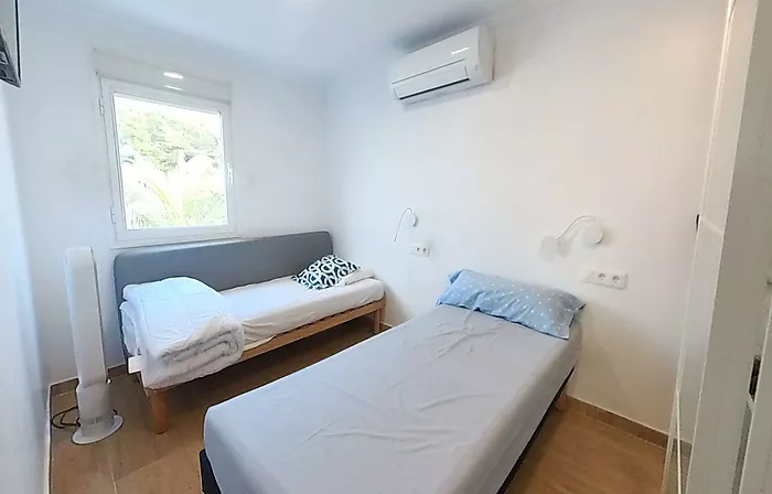 Acogedora villa con apartamento independiente y piscina privada