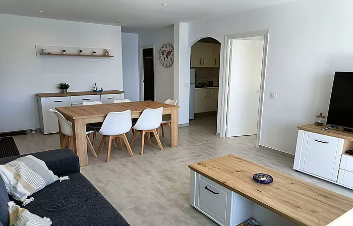 EXCEPTIONNEL APPARTEMENT VUE MER CANYELLES ROSES avec licence touristique