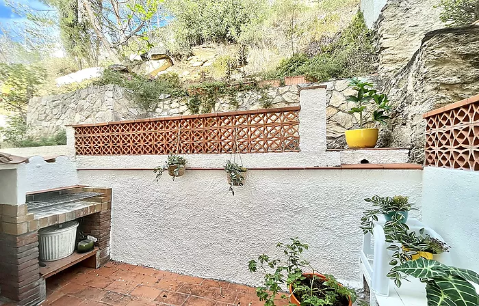 Belle maison de pêcheur avec des vues spectaculaires près de la plage