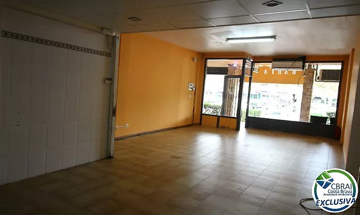 GRAN RESERVA Local comercial en venta a 20m de La Caixa