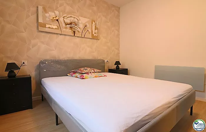 Spacieux appartement d´une chambre dans le centre de Roses