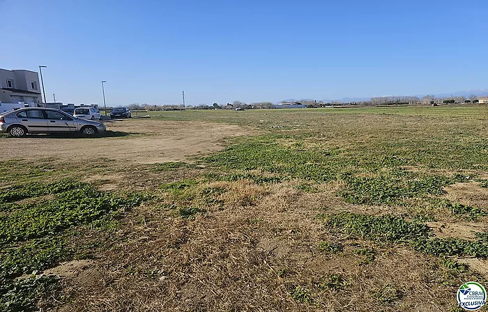 TERRENO EN VENTA EN ZONA RESIDENCIAL-EMPURIABRAVA