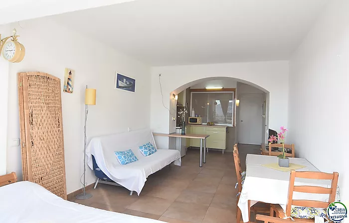 Estudio en venta en Roses, Santa Margarita con piscinas y jardines comunitarios