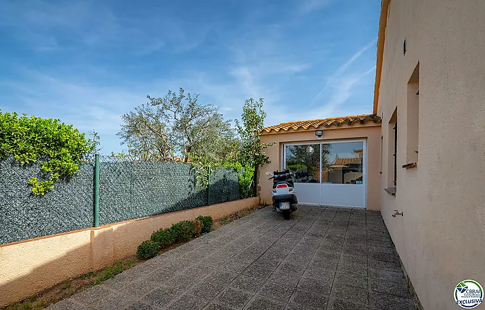 Espaciosa villa en una tranquila zona residencial