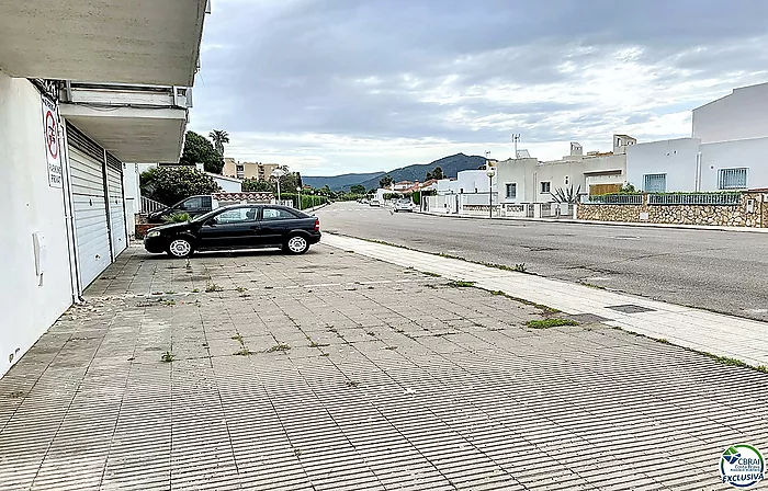 ESTUDIO REFORMADO CON LICENCIA TURÍSTICA EN LA COSTA BRAVA