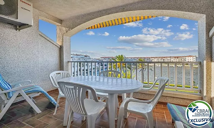 SANT MAURICI Apartamento de un dormitorio con gran terraza y con inmejorables vistas al canal