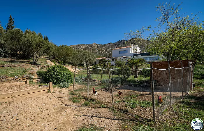 Magnífica villa reformada rodeada de naturaleza