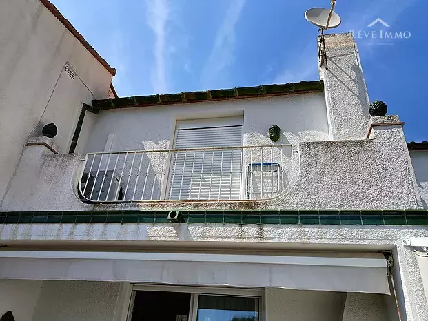 Preciosa casa en el barrio Almadrava de Rosas