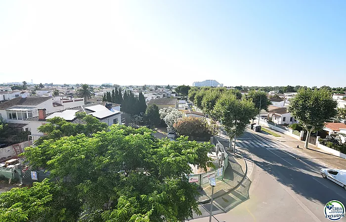 Apartamento 2 habitaciones con impresionantes vistas panorámicas.