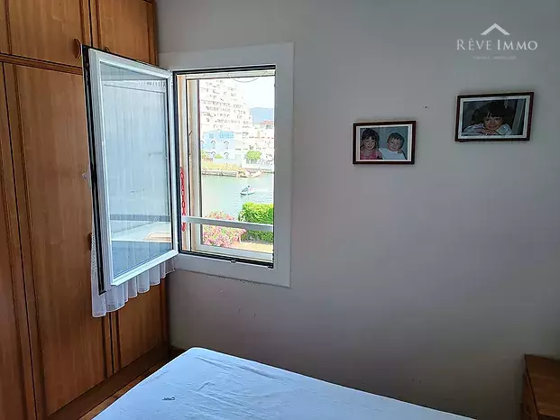 Apartamento con amarre de 7m a santa Margarita-Roses