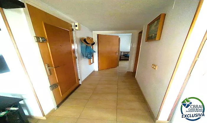 Encantador apartamento en L&amp;amp;#39;Escala, vista al lago