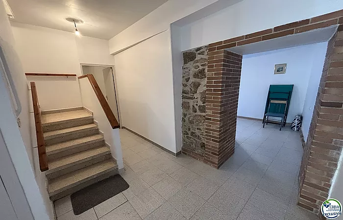 ¡Encantadora Casa en Venta en Vilajuiga!