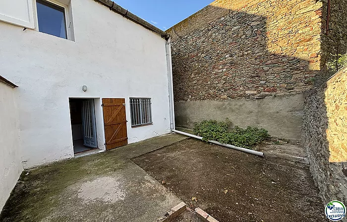 ¡Encantadora Casa en Venta en Vilajuiga!