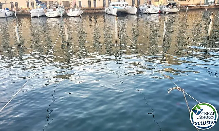 PORT MOXÓ Appartement avec vue sur le canal, amarrage pour voilier et parking extérieur privé