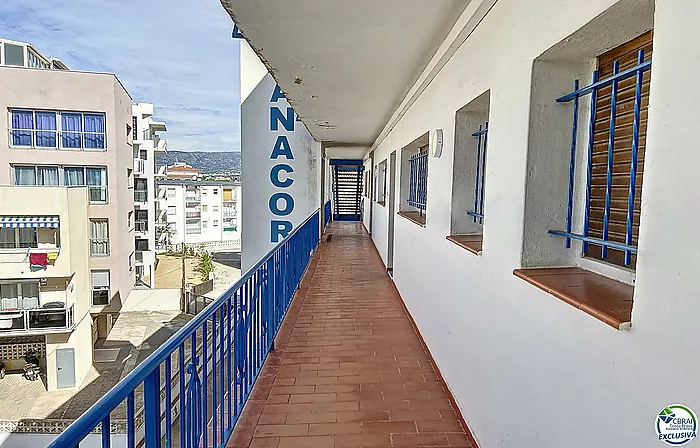 APARTAMENTO VISTA AL MAR A 2 MINUTOS DE LA PLAYA CON PARKING