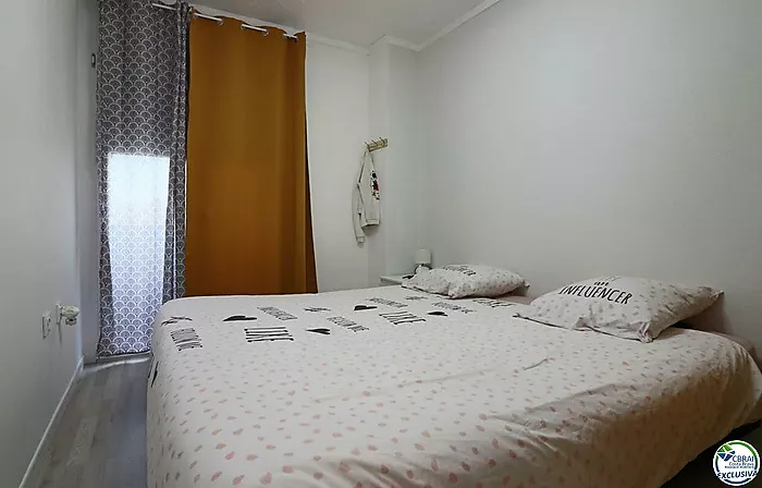 Amplio apartamento de 2 dormitorios con gran terraza de 31m2