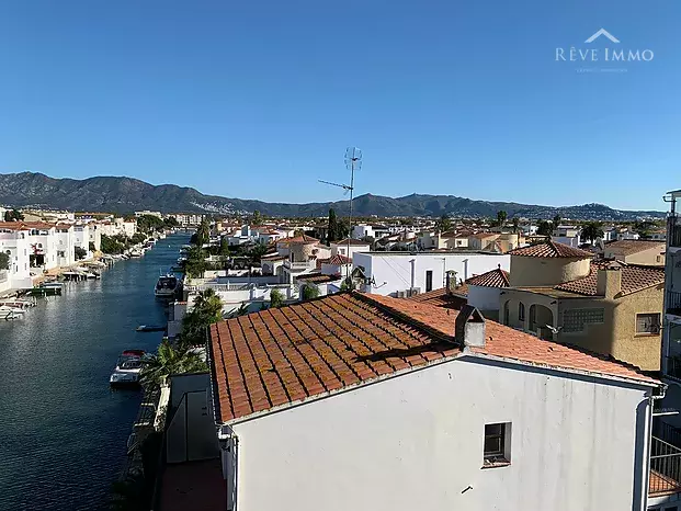 Bonito Piso á Empuriabrava Francoli