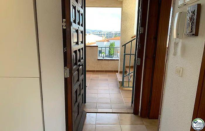 Bel appartement avec licence touristique à santa Margarita Rosas