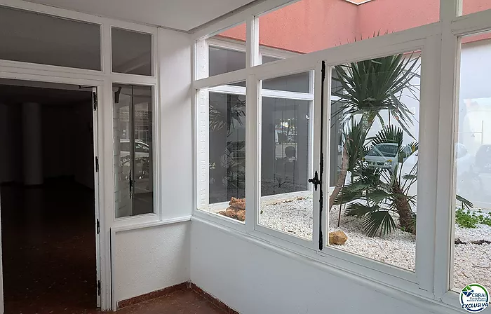 Appartement à Isla de Rosas, Santa Margarita (Costa Brava) avec licence touristique