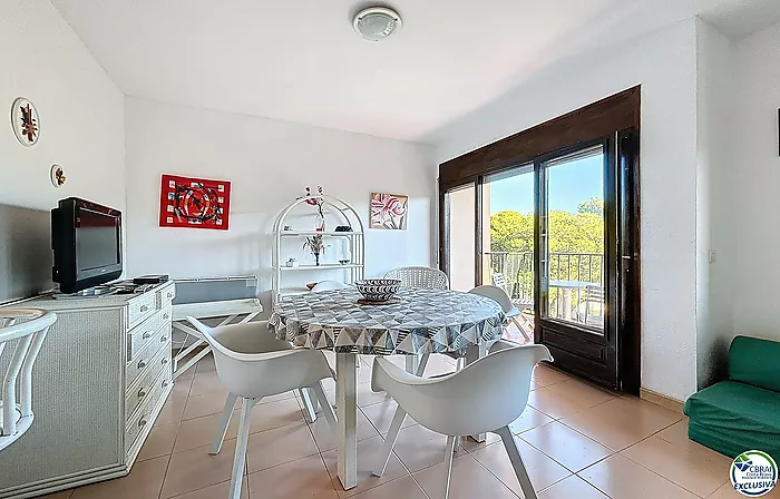 En venta: Piso de 49 m² con licencia turística en Mas Mates, Roses