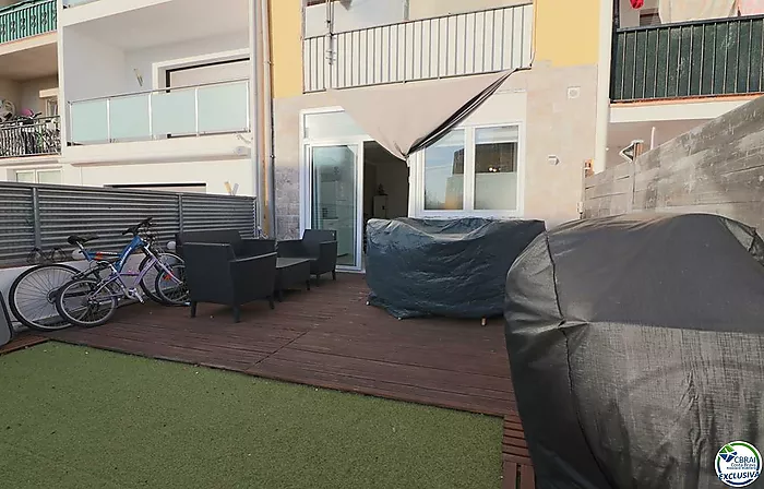 Spacieux appartement de 2 chambres avec une grande terrasse de 31m2