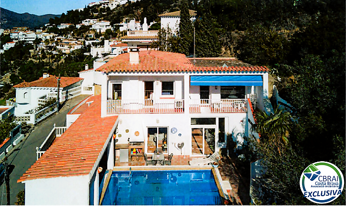 Magnífica casa con vista panorámica a la Bahía de Roses + Licencia turística